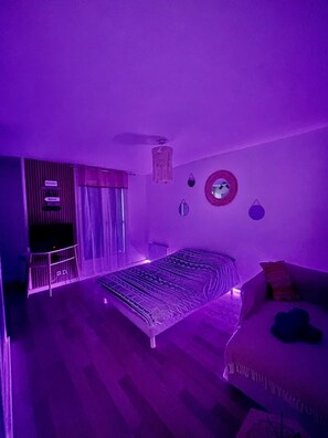 Room - Studio Moana Avec Parking et Jardin (La Londe-les-Maures)