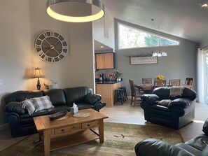 Téléviseur, foyer, jeux vidéo