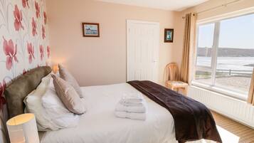 3 bedrooms, individually decorated, individually furnished, free WiFi