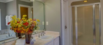 Natchez Vacation Rental, Close to Historic Parks!