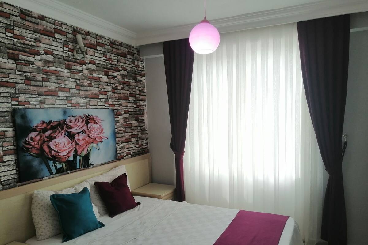 City Apartment, Multiple Beds | 1 bedroom, free WiFi, bed sheets