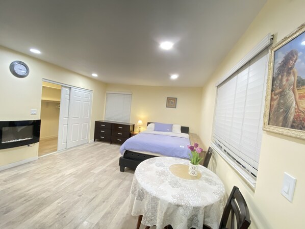 1 Schlafzimmer, Bügeleisen/Bügelbrett, WLAN, Bettwäsche
