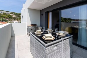Outdoor dining - Cosy & Chic — Sea & lagoon view, garage + parking (Sète)