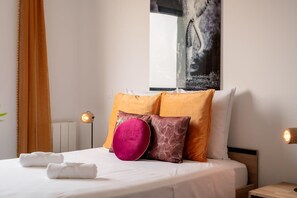 2 bedrooms, iron/ironing board, travel crib, WiFi