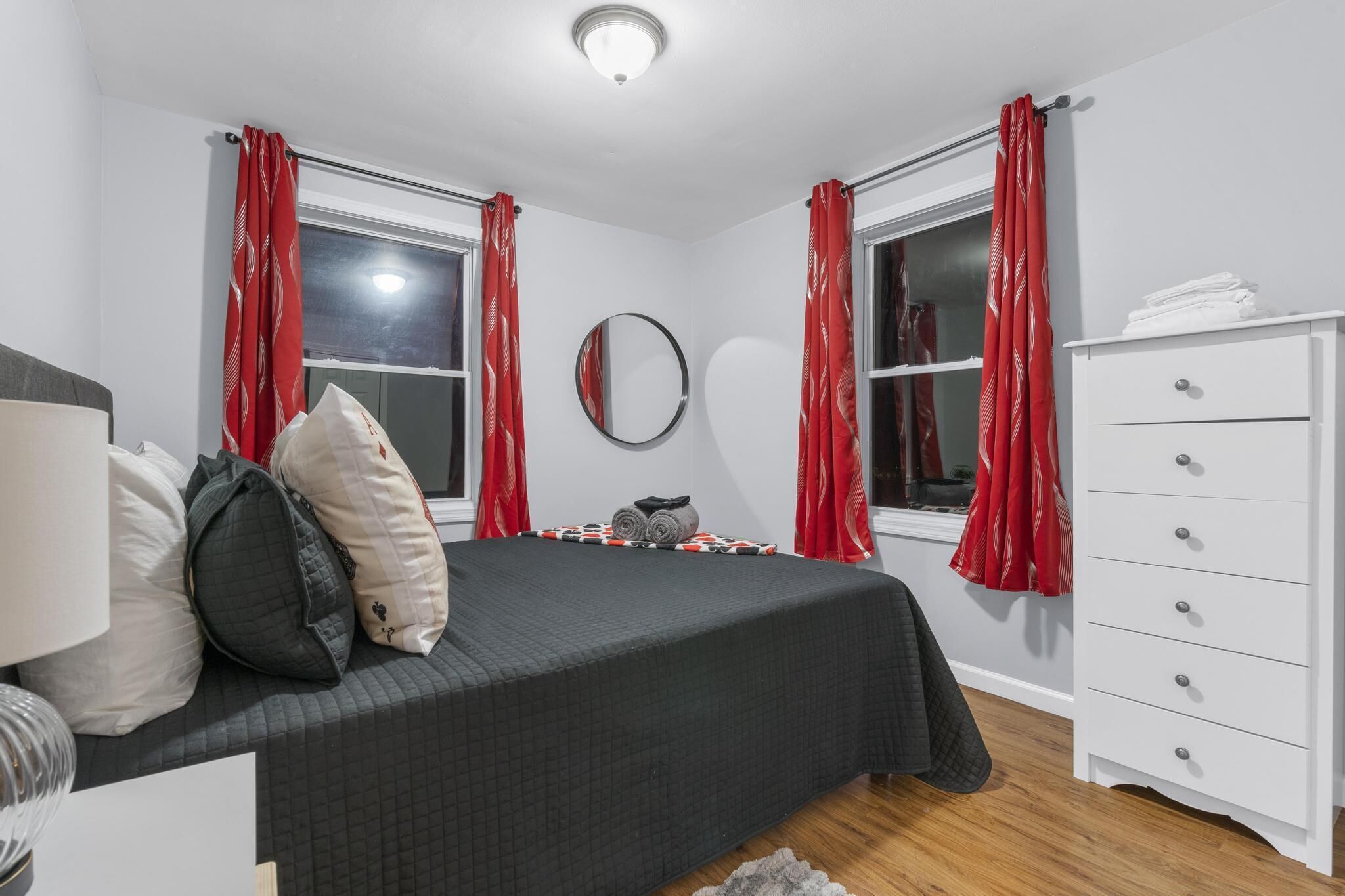 3 bedrooms, WiFi, bed sheets