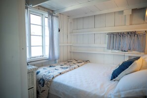 2 habitaciones, cuna de viaje, wifi gratis y ropa de cama 