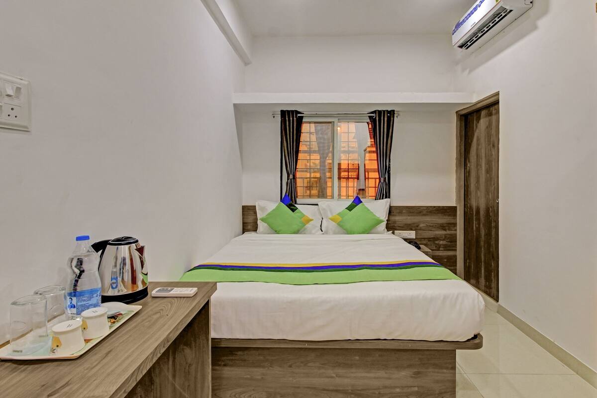Habitación individual económica | Escritorio
