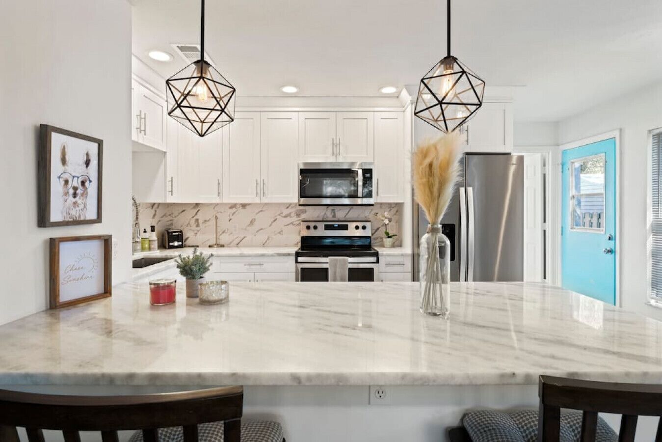 Largo · *Luxe Oasis* - 8 mins to beach | Patio w/ fire pit