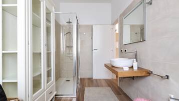 Villa | Bathroom | Shower, rainfall showerhead, towels