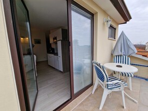 Outdoor dining - HOUSE KESER - FIGAROLA - One Bedroom Apartment (Rovinj)