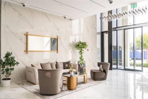 Fully-equppied studio with private beach and pool