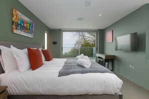 5 Schlafzimmer, individuell dekoriert, individuell eingerichtet