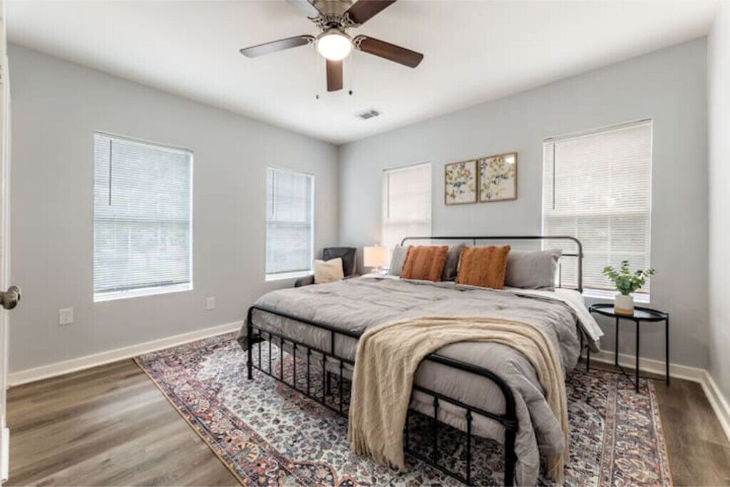 Cozy 2bed 2bath near Med Center