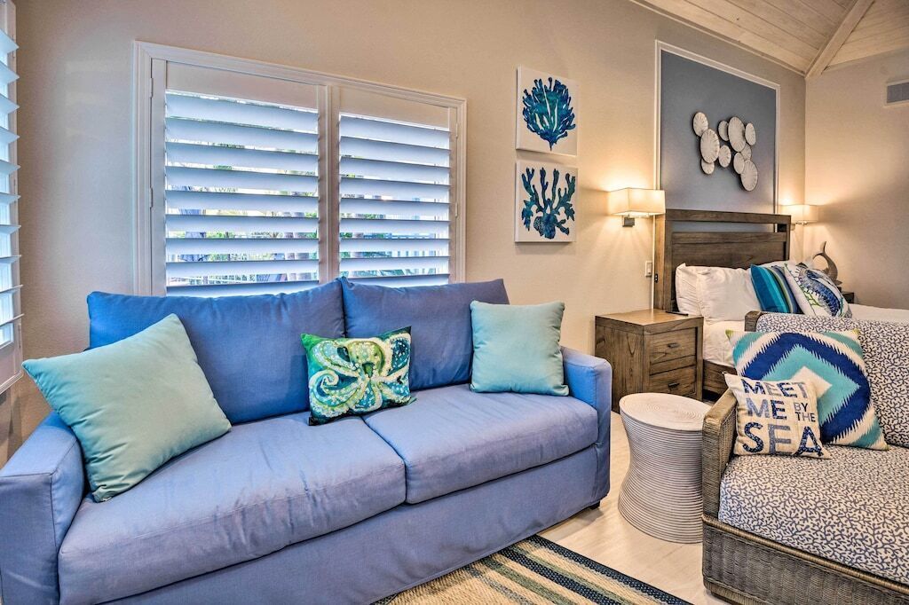 Seconds from the ocean, studio villa #5