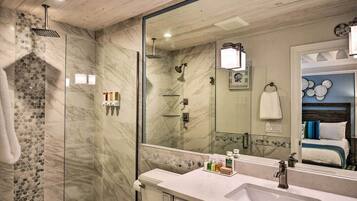 Hair dryer, towels
