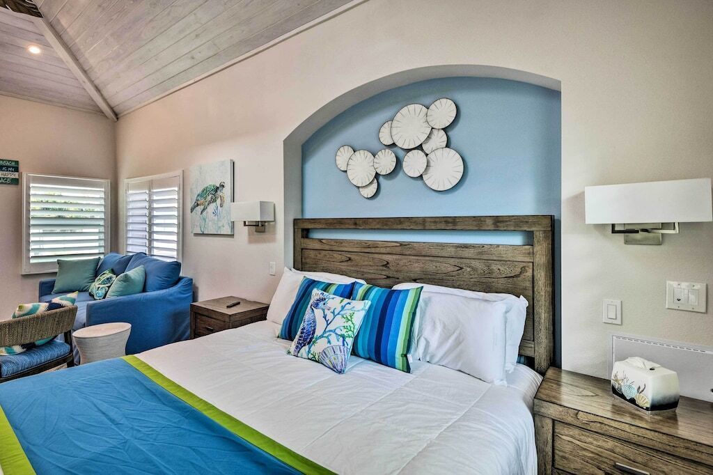 Seconds from the ocean, studio villa #3