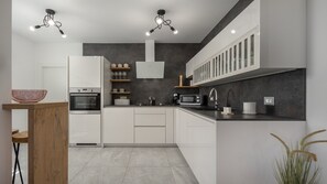 Fridge, microwave, oven, dishwasher