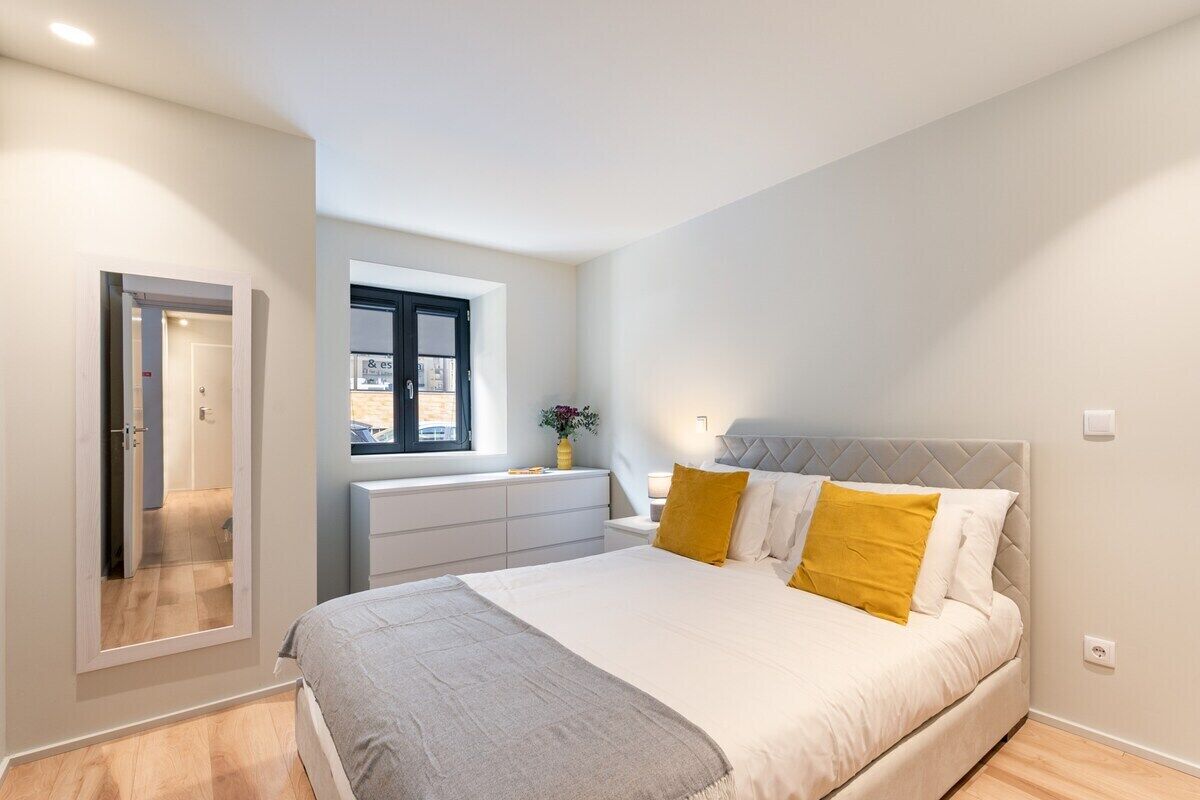 1 chambre, fer et planche à repasser, accès à Internet, literie fournie