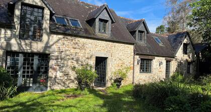 Grand Cottage-Near Benodet-Heated Pool