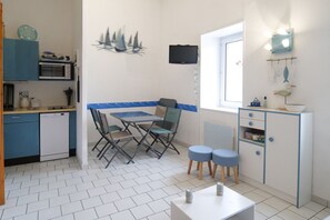 Interior - Flat located nearby the fishing port of Les Sables (Les Sables-d´Olonne)