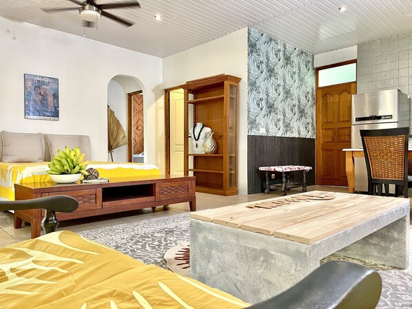 3 bedrooms, free WiFi, bed sheets