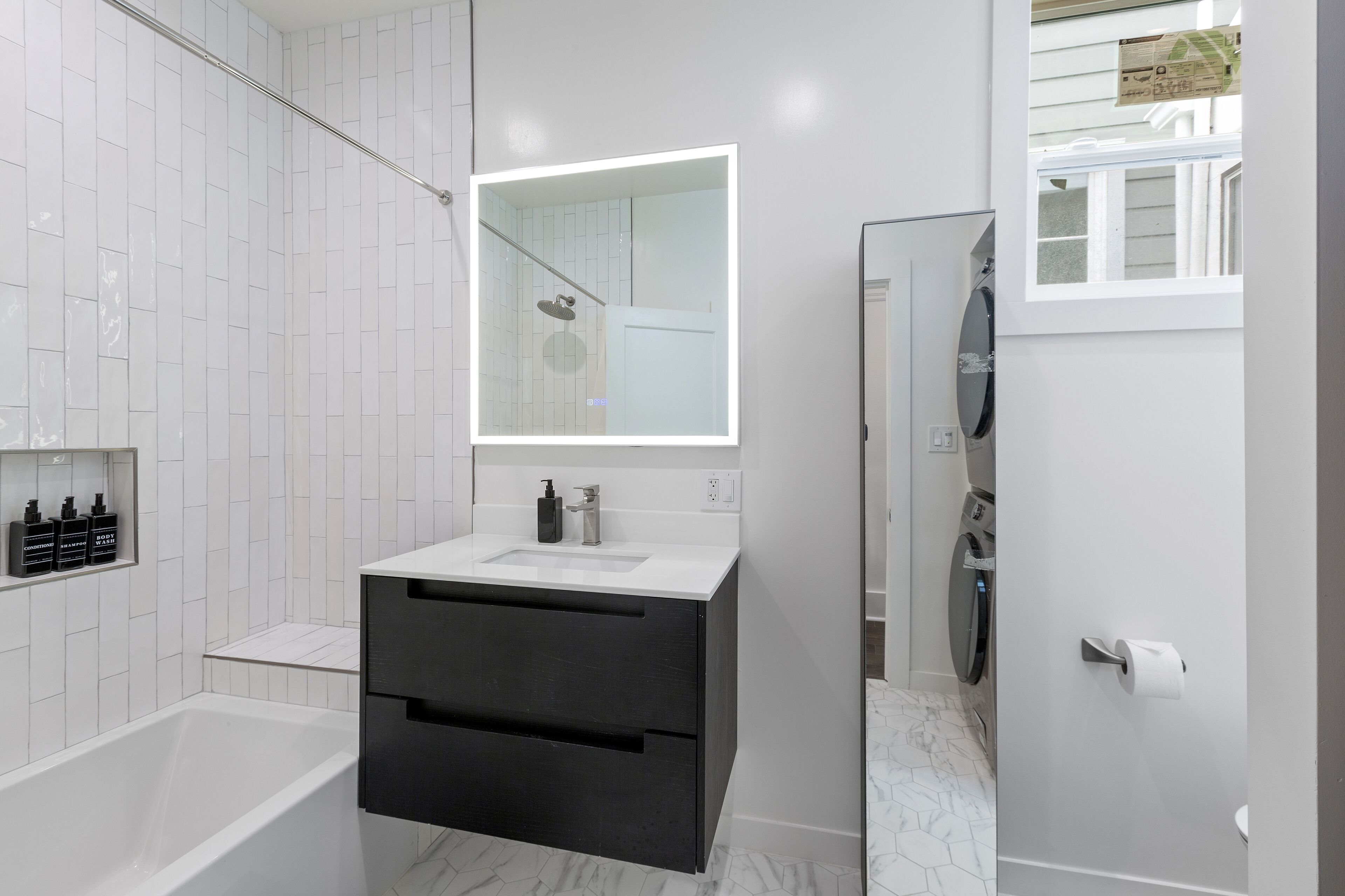 Modern Noe Valley home with private deck