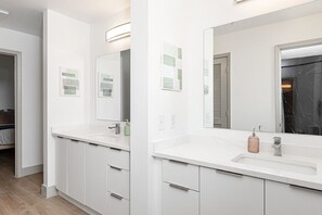 Haartrockner, Handtücher