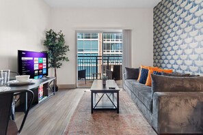 Smart TV, livros, monitores de computador