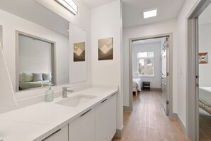 مجففات شعر، مناشف