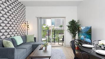 Smart TV, books, computer monitors