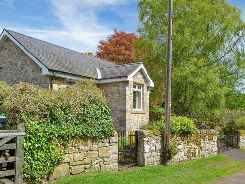 2 bedroom accommodation in Rothbury