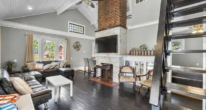 AV Bungalows #1 with Loft