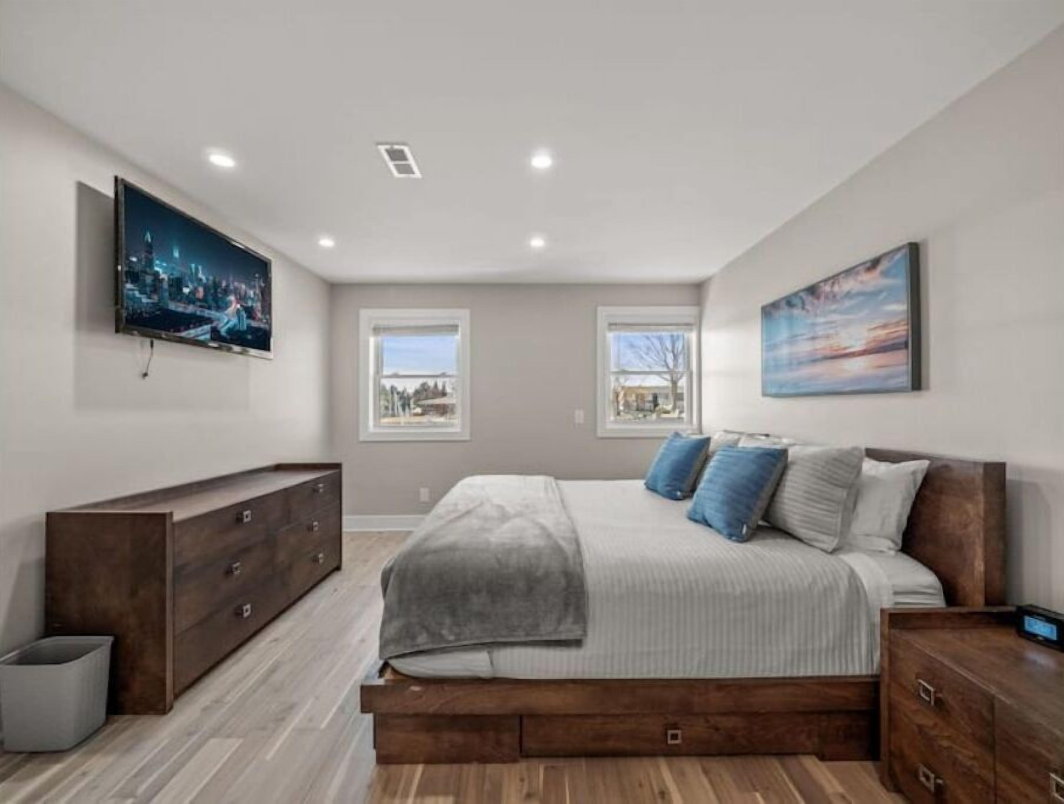 The Boathouse - Clinton River at Lake St. Clair