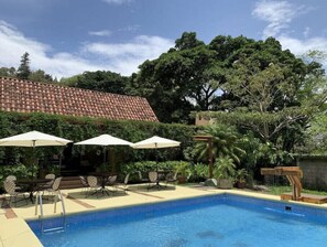 Pool - ARANJUEZ LOFTS - Loft #4 (Santa Ana)
