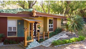 Exterior - ARANJUEZ LOFTS - Tree Loft #6 (Santa Ana)