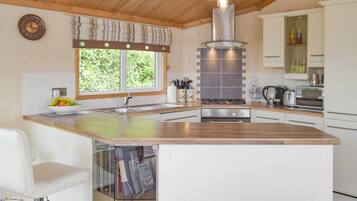 Dishwasher, freezer