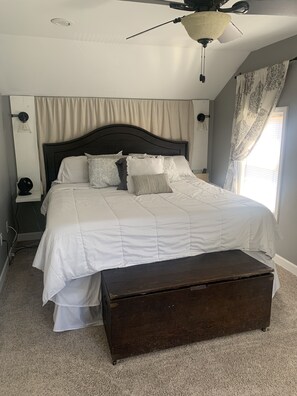 4 bedrooms, WiFi, bed sheets