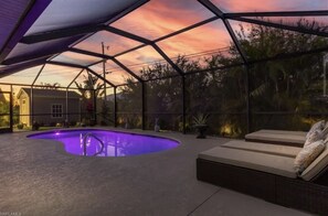 Outdoor pool, a heated pool - Sweet Escape In The Cape (Cape Coral)