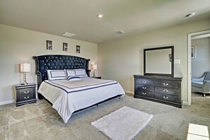 4 bedrooms, desk, iron/ironing board, free WiFi - Beautiful Peaceful Home (Cambridge)