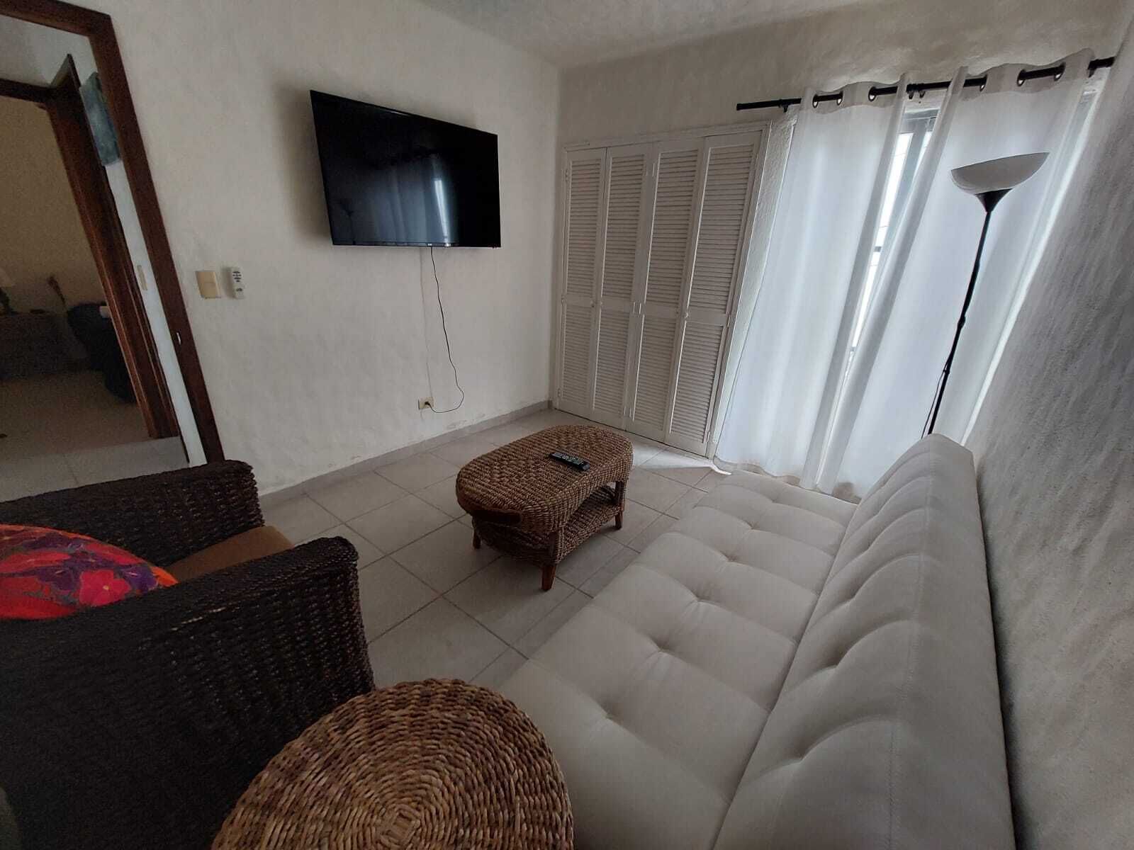 Edén Departamento de 3 Habitaciones con Alberca