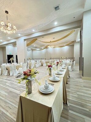 Banquet hall