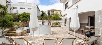 Cascais - Villa Jacarandá T8