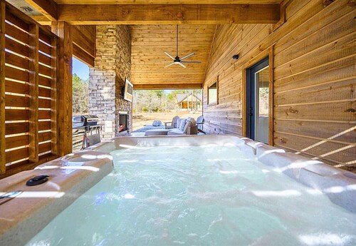 Pickleball | Playground | Heated & Chilled Pool!