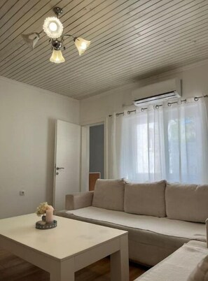 Living area - The   Nest (Mostar)