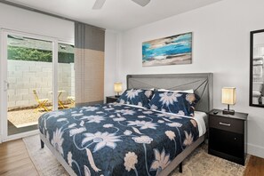 1 Schlafzimmer, Schreibtisch, Bügeleisen/Bügelbrett, Reisekinderbett