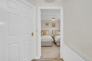 5 habitaciones, wifi y ropa de cama