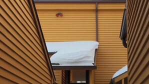 Exterior detail - Trout Creek Unit 8, Beautiful newly Decorated Very Clean Condo , Building 2 (Harbor Springs)