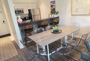 Dining - Trout Creek Unit 8, Beautiful newly Decorated Very Clean Condo , Building 2 (Harbor Springs)