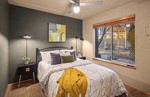 2 soverom, strykejern/-brett, wi-fi (inkludert) og sengetøy