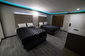 Deluxe Double Room | Free WiFi, bed sheets - Artesia Motor Inn (Bellflower)